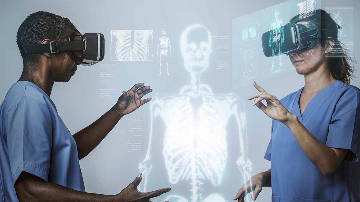 VR สามารถช่วยปรับปรุงการดูแลทางการแพทย์ให้ดีขึ้นได้อย่างไร?